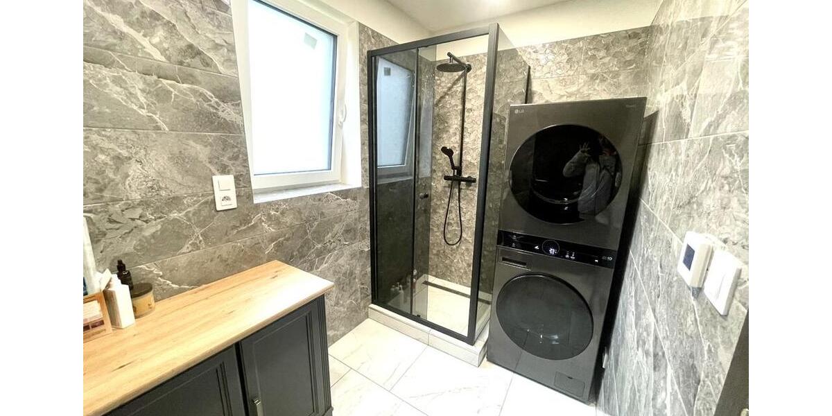 Einfamilienhaus Tirschenreuth - 300.000&euro; | Angebot:27092459