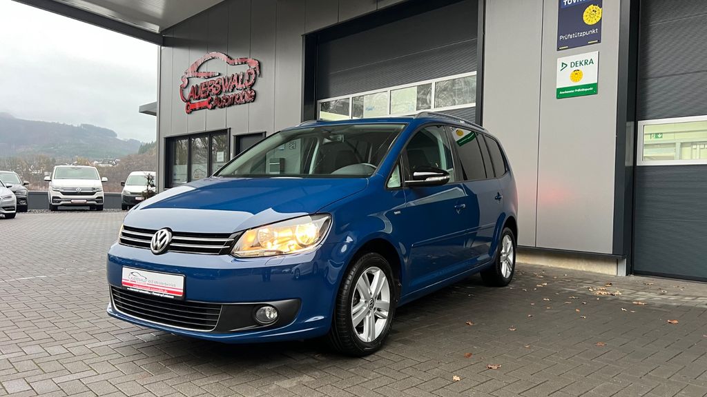 VW Touran 189.000 km 7.990 &euro; Finnentrop 57413