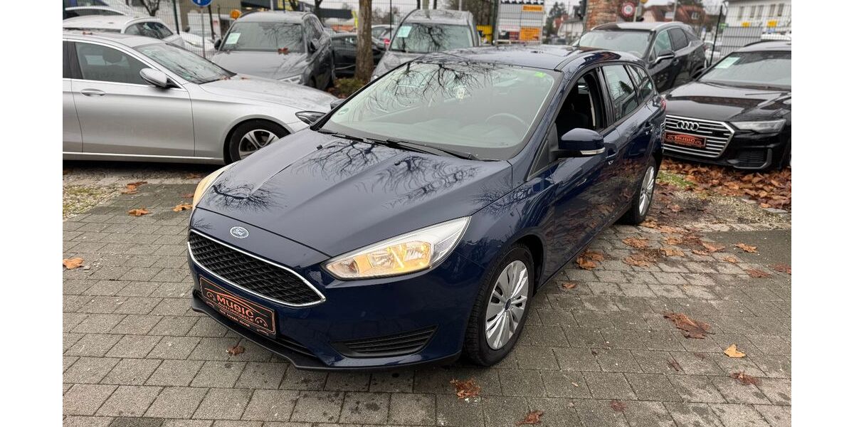 Ford Focus 80.900 km 7.950 &euro; München 81243