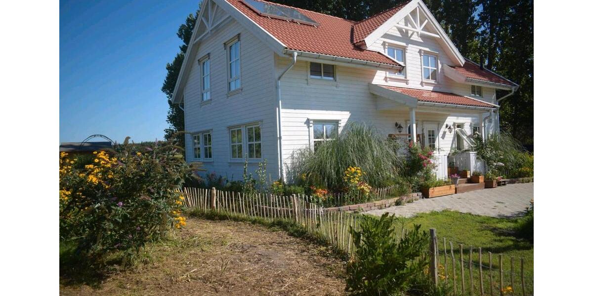 Einfamilienhaus Luckau - 7 Zimmer, 185 m&sup2;, 499.000&euro; | Angebot:25297298