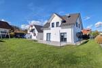 Modernes Einfamilienhaus in sehr ruhiger Lage auf großem Grundstück in Ebnat mit Doppelgarage 5 zimmer