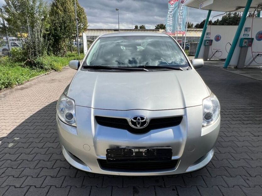 Auris