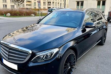 Mercedes-Benz C 250 174.890 km 14.990 € München 81543