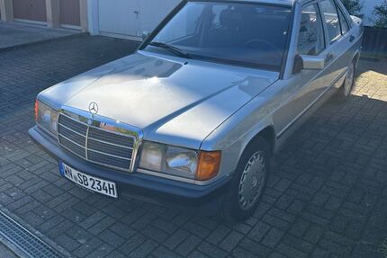 Mercedes-Benz 190 153.300 km 6.450 € Plüderhausen 73655