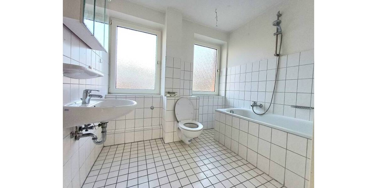 Etagenwohnung Minden Innenstadt - 4 Zimmer, 84 m&sup2;, 999&euro; | Angebot:26256869