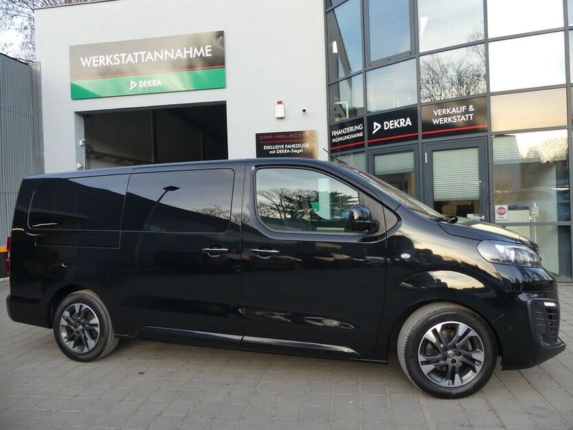 Zafira Life