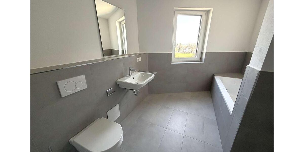 Dachgeschoßwohnung Eutingen im Gäu - 3 Zimmer, 113 m&sup2;, 1.359&euro; | Angebot:24491248