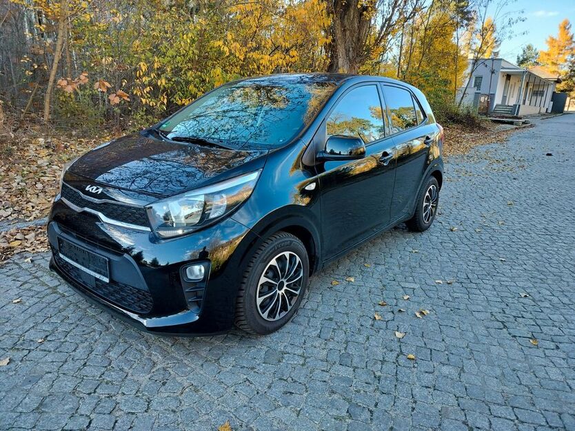 Kia Picanto 12.975 km 12.390 € Guben 03172