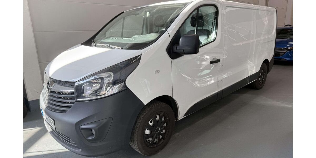 Opel Vivaro 171.254 km 8.950 &euro; Berlin 12277