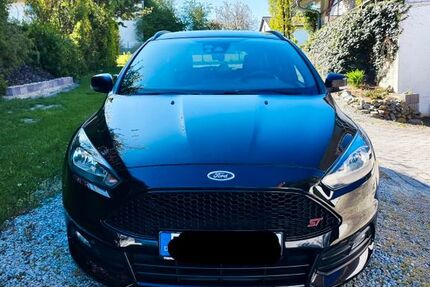 Ford Focus 165.500 km 9.000 &euro; Triftern 84371