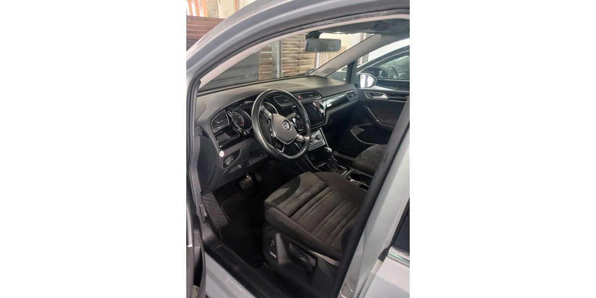VW Touran 103.000 km 20.850 &euro; Zirndorf 90513