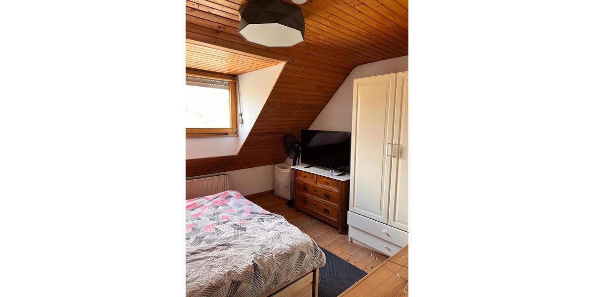 Dachgeschoßwohnung Mannheim Niederfeld - 3 Zimmer, 54 m&sup2;, 450&euro; | Angebot:25960809