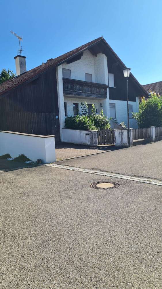 Haus zum Kaufen in Kösching 629.000 € 140 m²