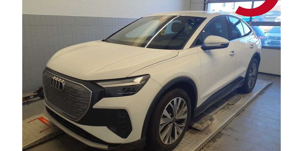 Audi Q4 e-tron 69.600 km 25.940 &euro; Wackersdorf 92442