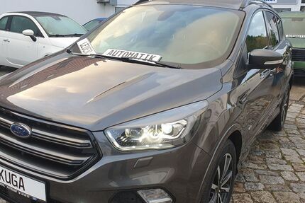 Ford Kuga 65.700 km 17.800 € Potsdam 14469
