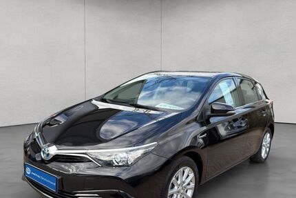 Toyota Auris 68.492 km 16.490 &euro; Freiburg 79108