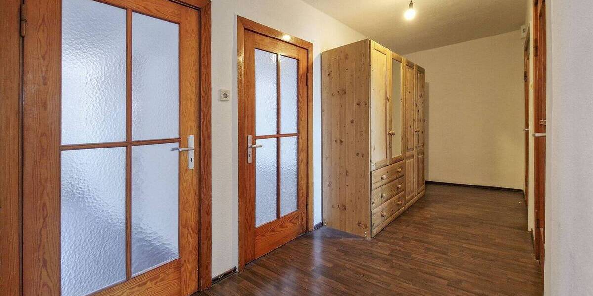Mehrfamilienhaus, Wohnhaus Wilster - 7 Zimmer, 197 m&sup2;, 139.000&euro; | Angebot:26450020