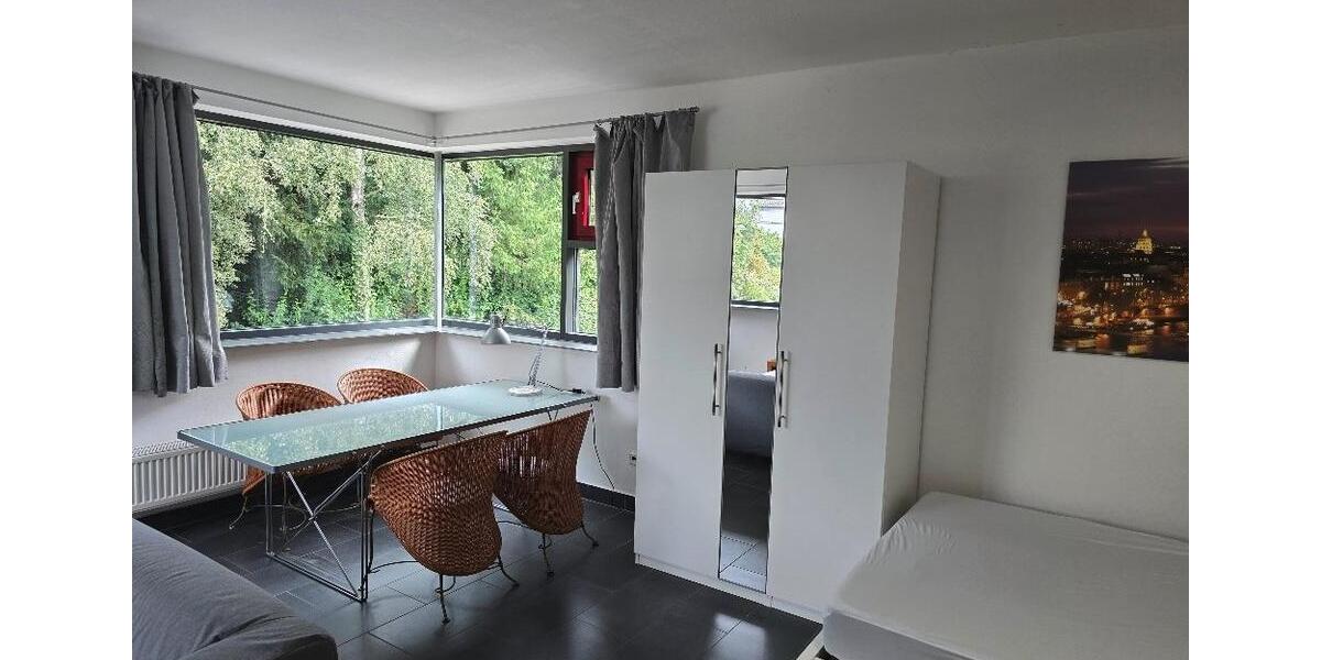Etagenwohnung Saarbrücken West - 1 Zimmer, 43 m&sup2;, 650&euro; | Angebot:26047348