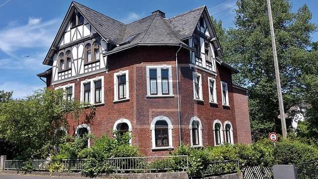 Wohnung zum Mieten in Hilchenbach Dahlbruch 800 € 100 m²