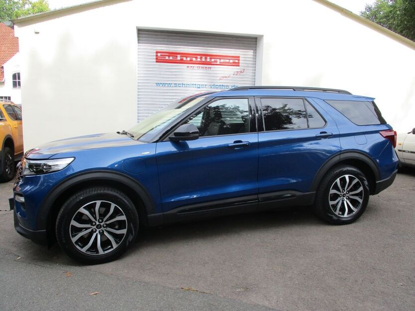 Ford Explorer 95.600 km 36.890 € Vlotho 32602