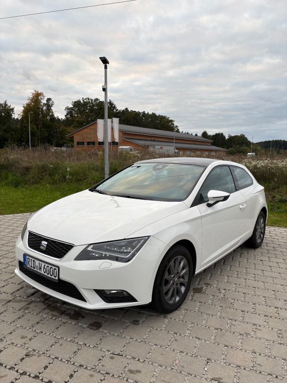 Seat Leon 111.500 km 9.650 € Kelheim 93309