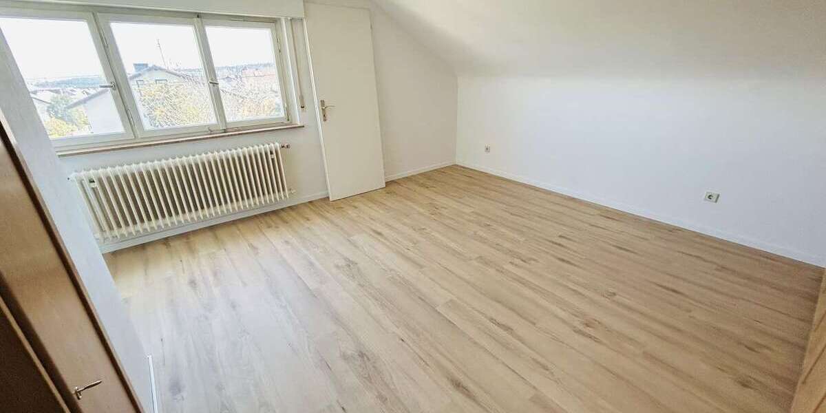 Etagenwohnung Birkenfeld - 2 Zimmer, 55 m&sup2;, 620&euro; | Angebot:26032689