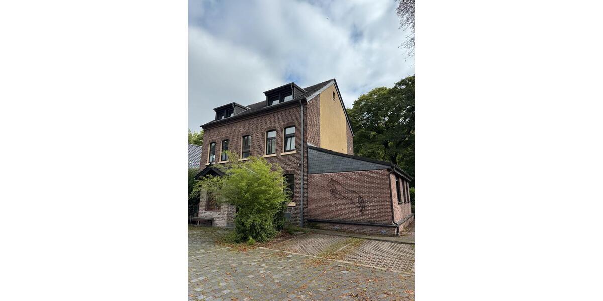 Dachgeschoßwohnung Köln Heimersdorf - 3 Zimmer, 78 m&sup2;, 405.000&euro; | Angebot:24675913