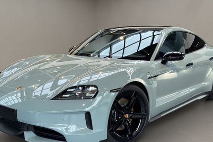 Porsche Taycan 8.000 km 119.400 &euro; Aachen 52068