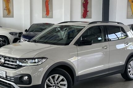 VW T-Cross 83.100 km 17.950 &euro; Frankfurt am Main 60386