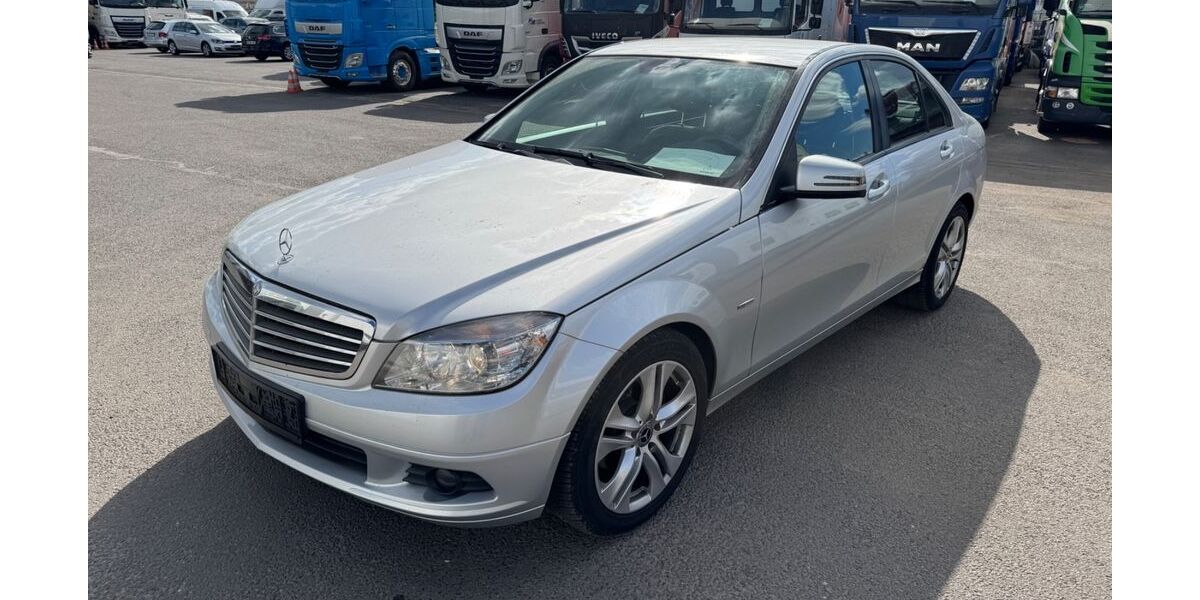 Mercedes-Benz C 200 297.994 km 3.900 &euro; Ludwigsfelde 14974
