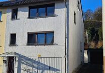 Sanierte, bezugsfertige DHH in sonniger Lage in Schnaitheim