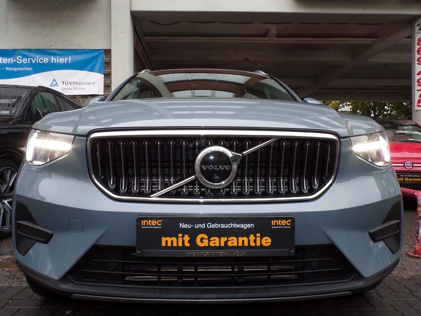 Volvo XC40 129.411 km 23.900 € Köln 51069