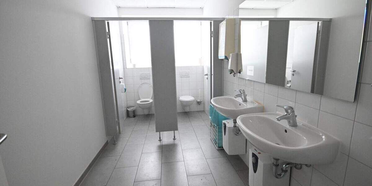 Gewerbeobjekt Berg bei Neumarkt in der Oberpfalz / Meilenhofen Berg - 9.900&euro; | Angebot:25355682