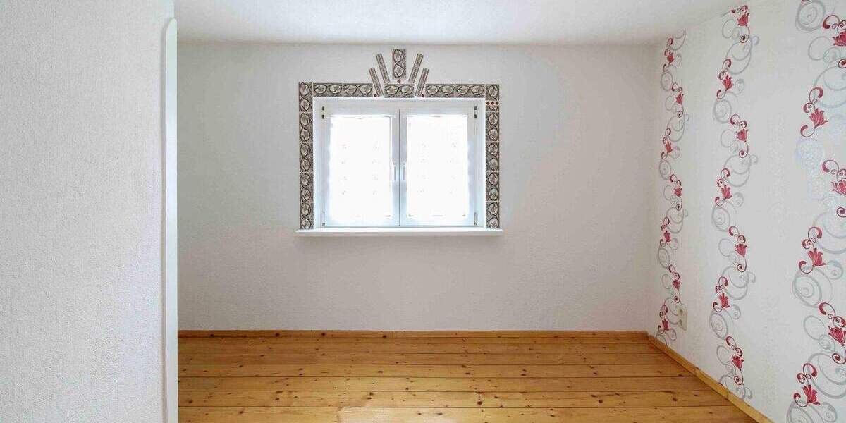 Reihenmittelhaus Zwickau Schedewitz - 3 Zimmer, 80 m&sup2;, 79.500&euro; | Angebot:25879236