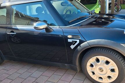 Mini ONE 130.500 km 2.500 &euro; Regen 94209