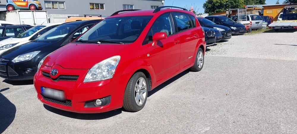 Toyota Corolla Verso 253.715 km 2.200 € Freilassing 83395