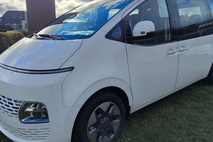 Hyundai STARIA 10.152 km 44.990 € Freyburg 06632