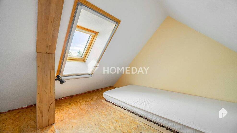 Einzigartiges Bauernhaus in ruhiger Lage - mit großem Grundstück, Scheune und Nebengebäuden 5 zimmer