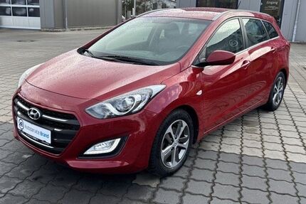 Hyundai i30 79.346 km 11.590 &euro; Hemsbünde 27386