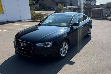 Audi A5 220.000 km 6.500 &euro; Dillingen 66763