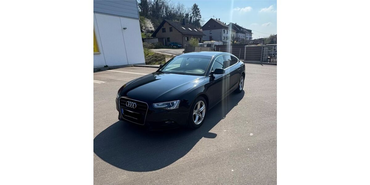 Audi A5 220.000 km 6.500 &euro; Dillingen 66763