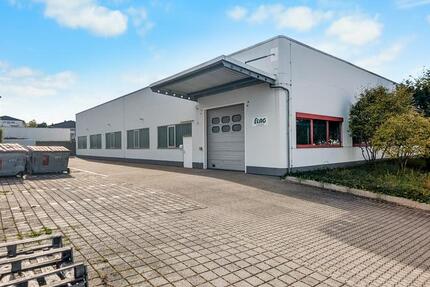 225 m2 beheizte vielseitig nutzbare Lager-Produktionshalle in Neu-Anspach zimmer