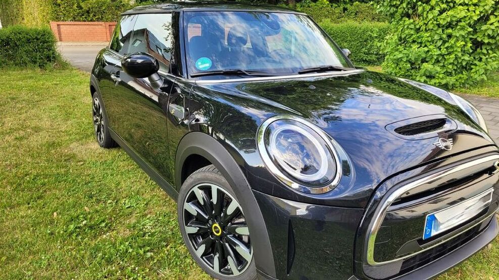 Cooper SE