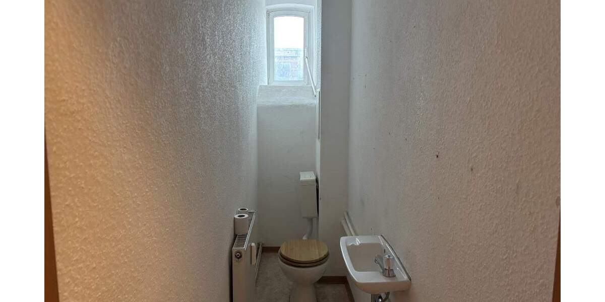 Etagenwohnung Erfurt Krämpfervorstadt - 4 Zimmer, 89 m&sup2;, 667&euro; | Angebot:25631766