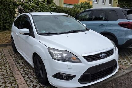 Ford Focus 143.000 km 3.400 &euro; Naumburg 06618