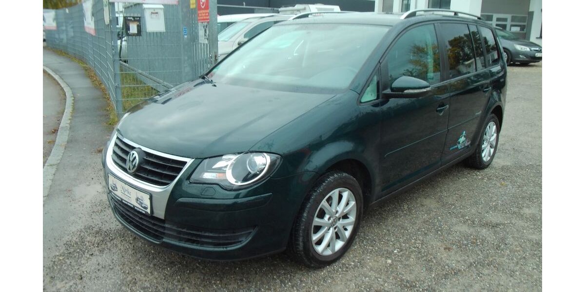 VW Touran 162.000 km 4.950 &euro; Waiblingen (bei Stuttgart) 71332