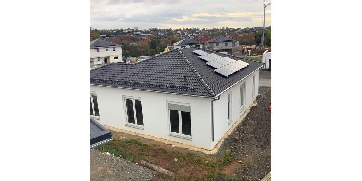 Neubau Bungalow mit Doppelgarage im Neubaugebiet Marien Höhe 4 zimmer