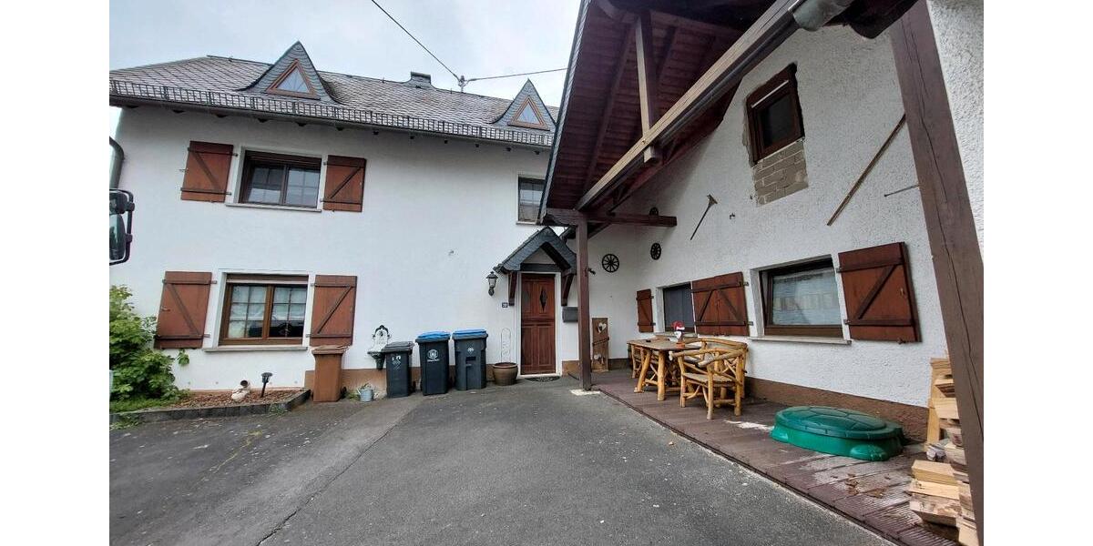 Einfamilienhaus Düngenheim - 3 Zimmer, 140 m&sup2;, 850&euro; | Angebot:25149189