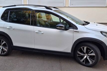 Peugeot 2008 88.000 km 8.990 &euro; Reutlingen 72760