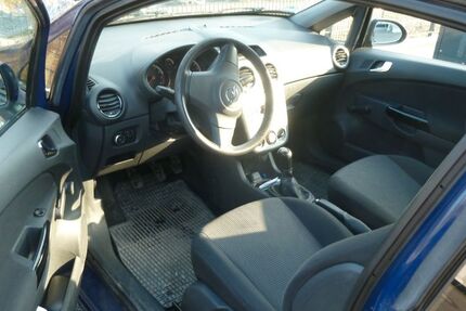 Opel Corsa 125.800 km 2.190 &euro; Bischofsmais 94253